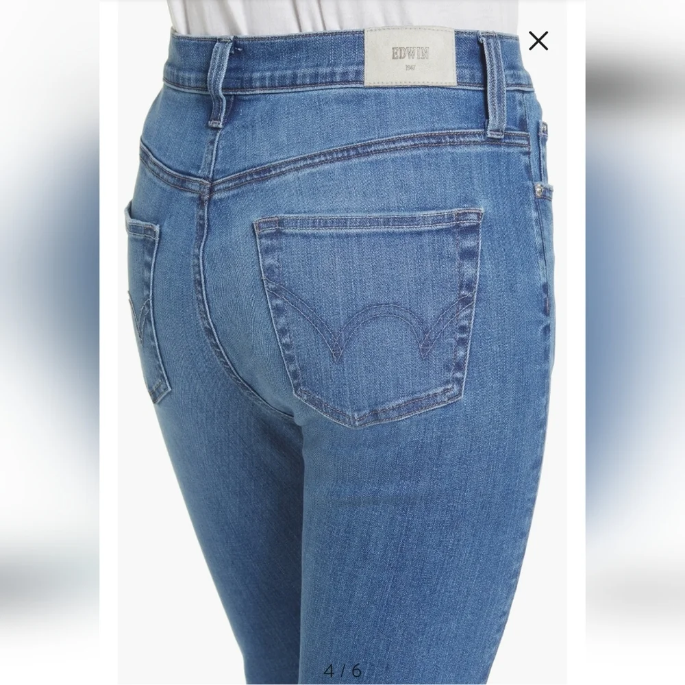 NWT Edwin Elin Crop High Waist Slim‎ Jeans Blue (Dreamwave) 26